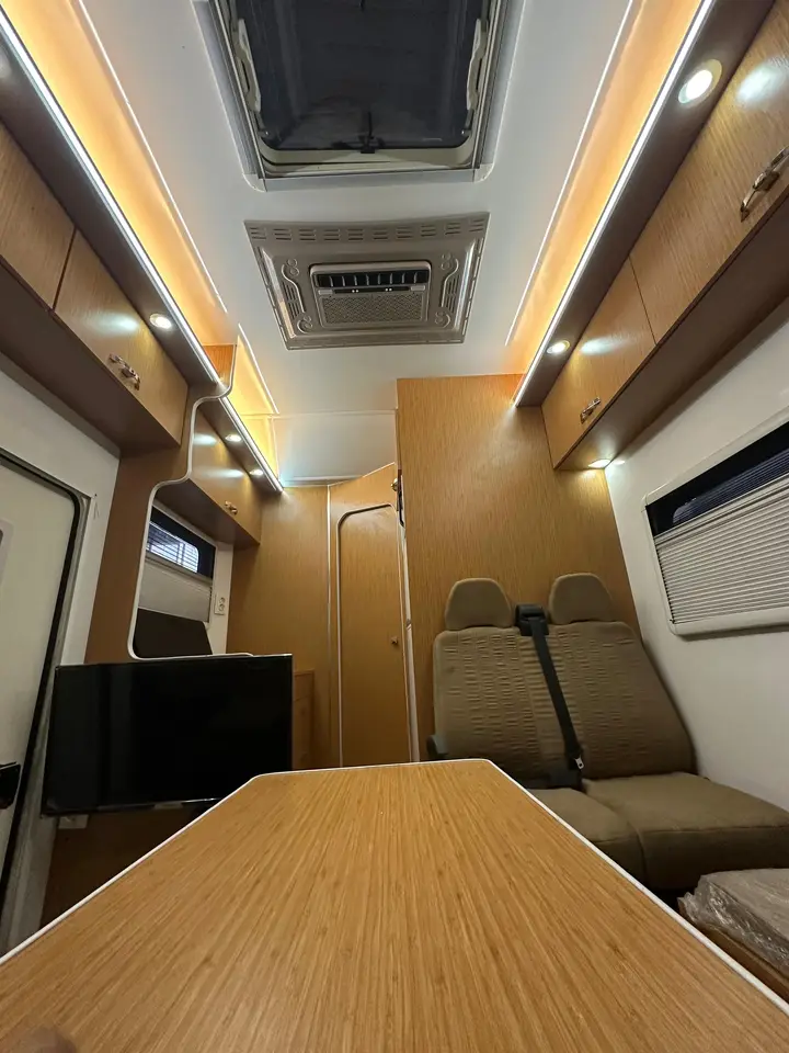 Karavan İç Mekanları